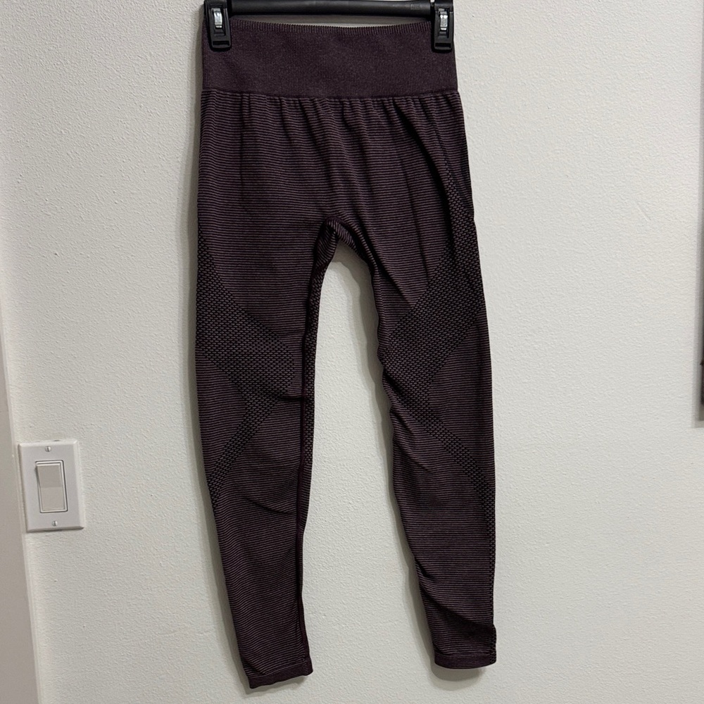 GYMSHARK Women’s Leggings Size Medium